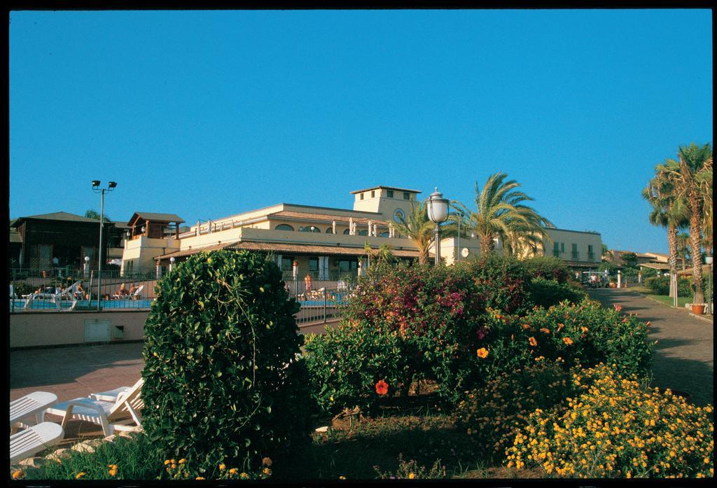 فندق Igv Club Baia Samuele سامبييري المظهر الخارجي الصورة