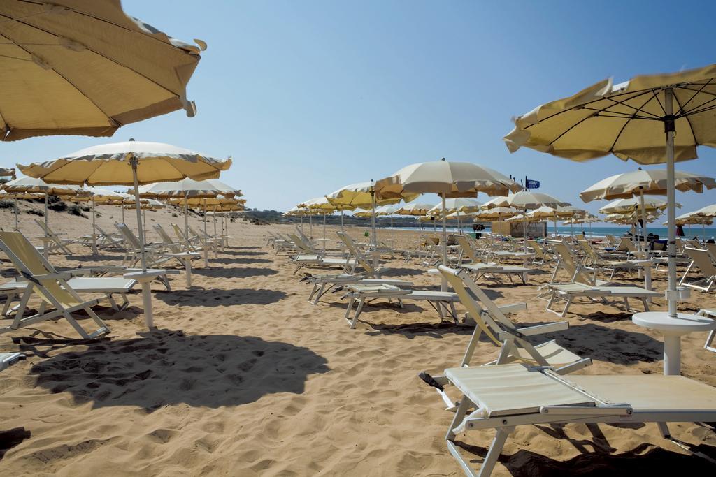 فندق Igv Club Baia Samuele سامبييري المظهر الخارجي الصورة