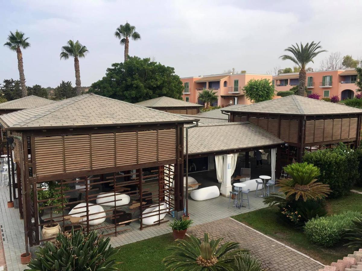 فندق Igv Club Baia Samuele سامبييري المظهر الخارجي الصورة