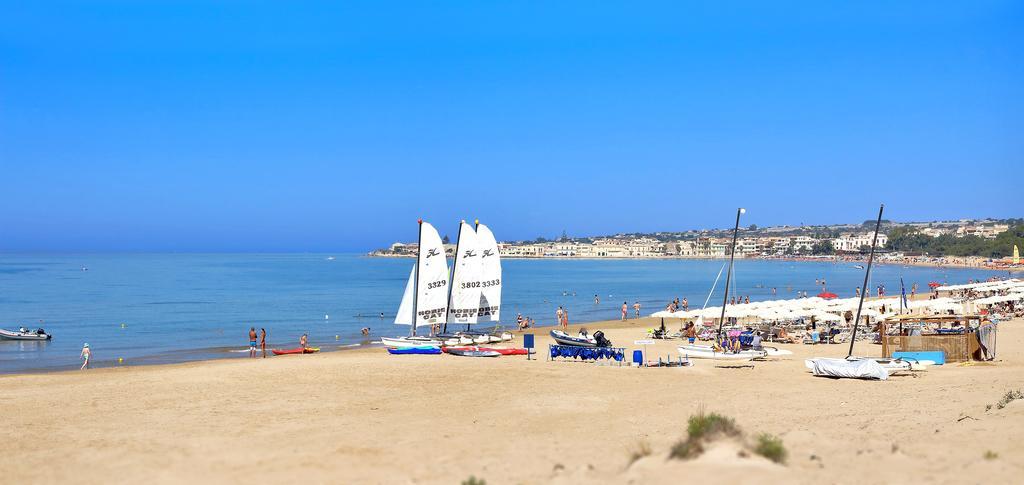 فندق Igv Club Baia Samuele سامبييري المظهر الخارجي الصورة