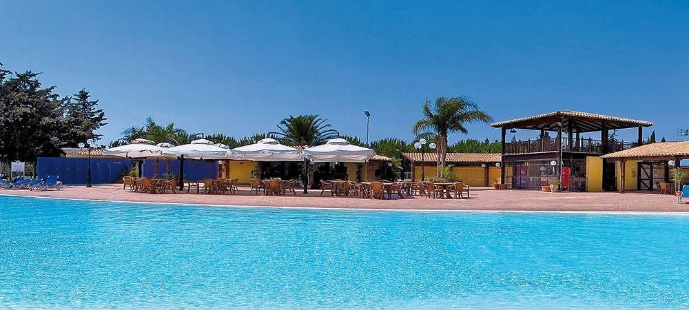 فندق Igv Club Baia Samuele سامبييري المظهر الخارجي الصورة